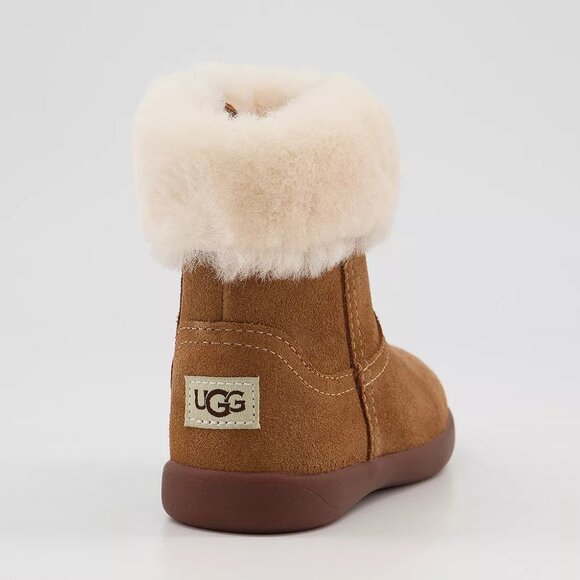 UGG Toddler Jorie II Boots - Picture 2 of 13